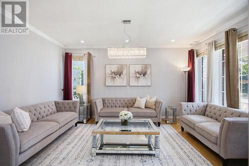 1165 Klondike Road, Ottawa, ON - Indoor Photo Showing Living Room