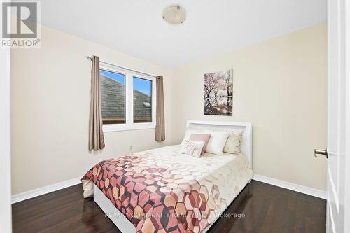 58 Clamerten Road, Whitchurch-Stouffville, ON - Indoor Photo Showing Bedroom