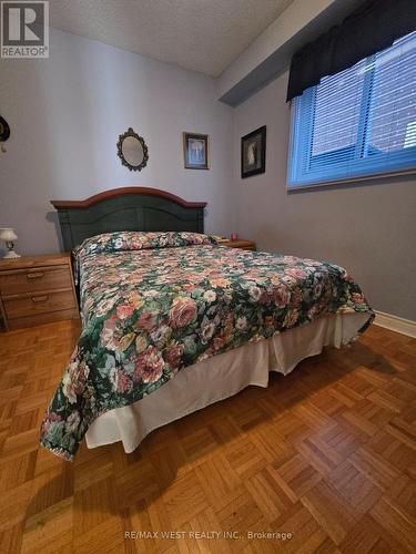 4th bedroom/office/library - 181 Misty Meadow Drive, Vaughan, ON - Indoor Photo Showing Bedroom