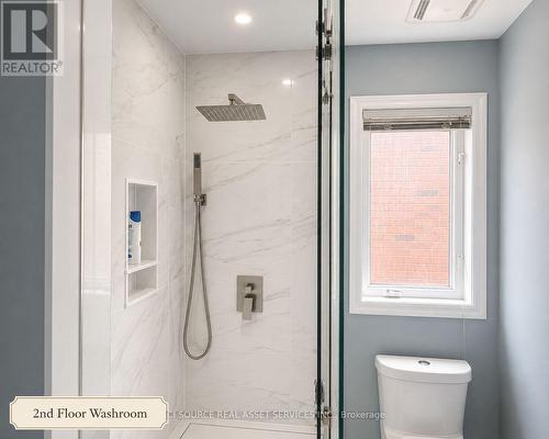 22 Castleview Crescent, Markham, ON - Indoor Photo Showing Bathroom
