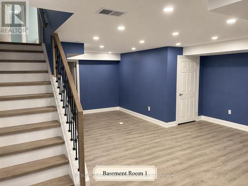 22 Castleview Crescent, Markham, ON - Indoor Photo Showing Other Room