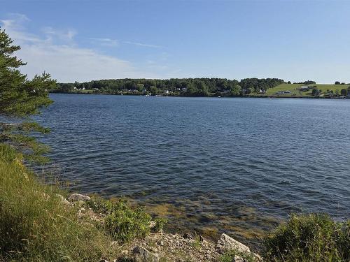 Hirtle Cove Road, Oakland, NS 