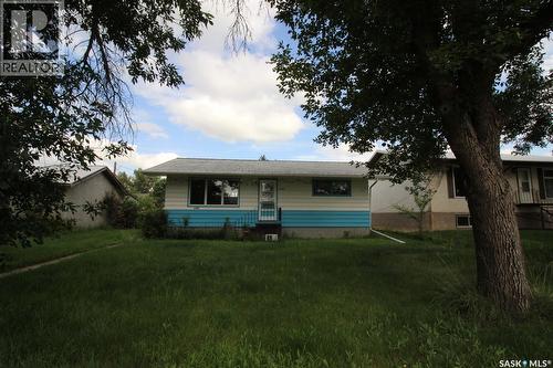 3169 Rutland Avenue, Gull Lake, SK - Outdoor