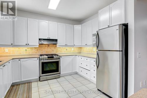 19 Treeline Boulevard, Brampton, ON - Indoor Photo Showing Kitchen With Stainless Steel Kitchen