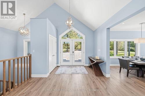 142 Bentley Lake Loop, Faraday, ON - Indoor Photo Showing Other Room