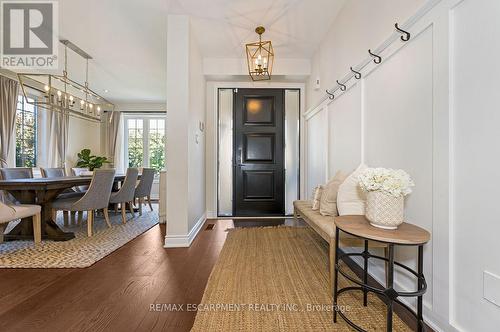 33 Dewsbury Way, Hamilton, ON - Indoor Photo Showing Dining Room