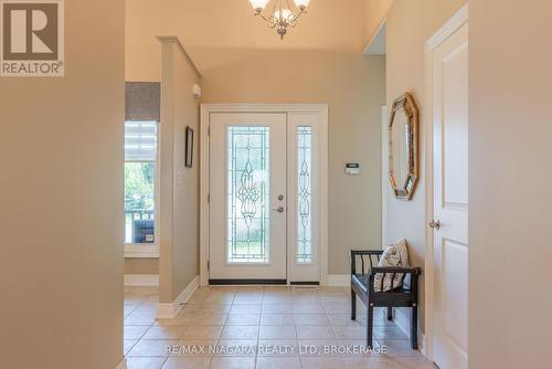 Main Level - Entry - 3538 Algonquin Drive, Fort Erie (Ridgeway), ON - Indoor Photo Showing Other Room
