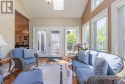 Main Level - Living Room - 