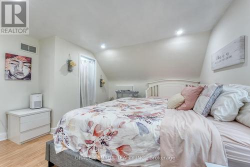 12437 St Thomas Street, Tecumseh, ON - Indoor Photo Showing Bedroom
