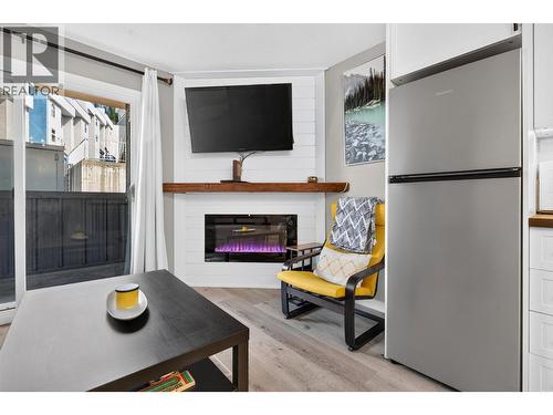 20 Kettle View Road Unit# 206, Big White, BC - Indoor With Fireplace