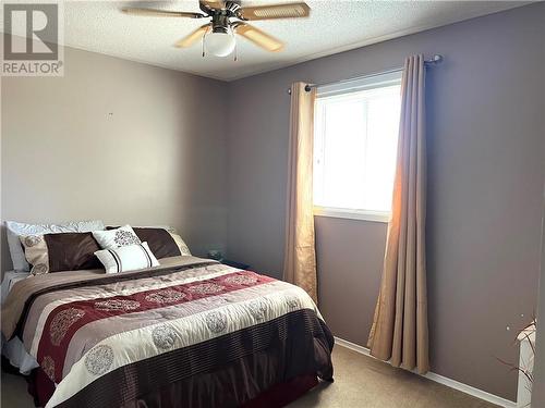 56 Rutland Avenue, Markstay-Warren, ON - Indoor Photo Showing Bedroom