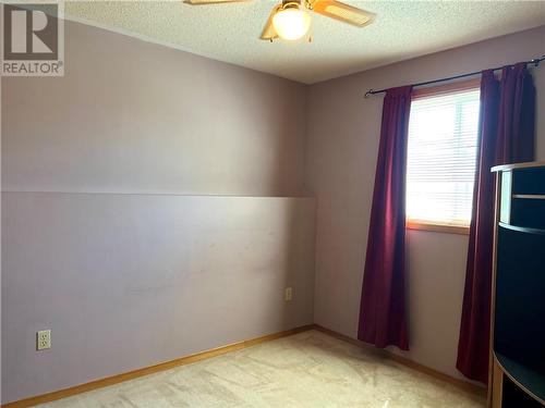56 Rutland Avenue, Markstay-Warren, ON - Indoor Photo Showing Other Room