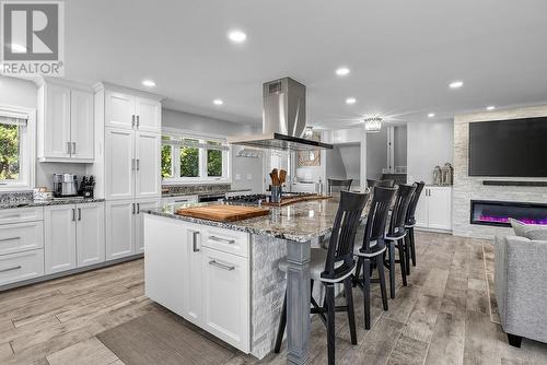 2815 Main Street, Blezard Valley, ON - Indoor Photo Showing Kitchen With Upgraded Kitchen