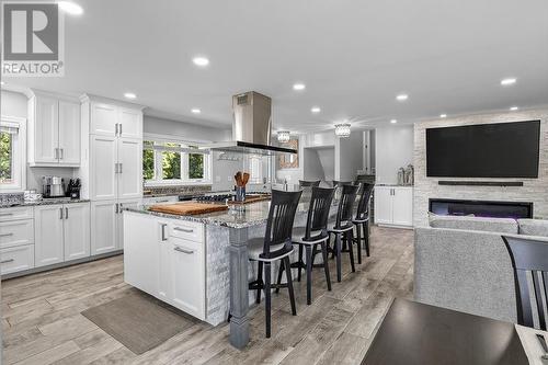 2815 Main Street, Blezard Valley, ON - Indoor Photo Showing Kitchen With Upgraded Kitchen