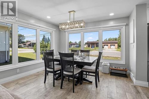 2815 Main Street, Blezard Valley, ON - Indoor Photo Showing Dining Room