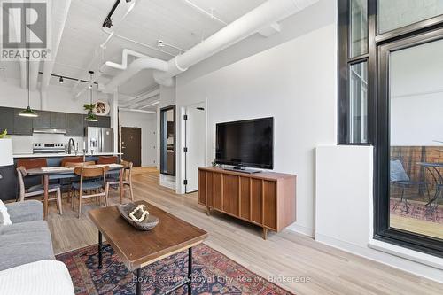 112 - 120 Huron Street, Guelph (St. Patrick'S Ward), ON - Indoor Photo Showing Living Room