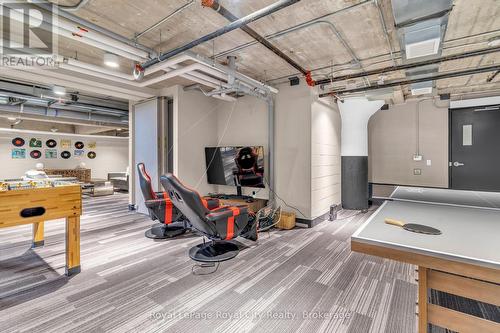 112 - 120 Huron Street, Guelph (St. Patrick'S Ward), ON - Indoor Photo Showing Garage