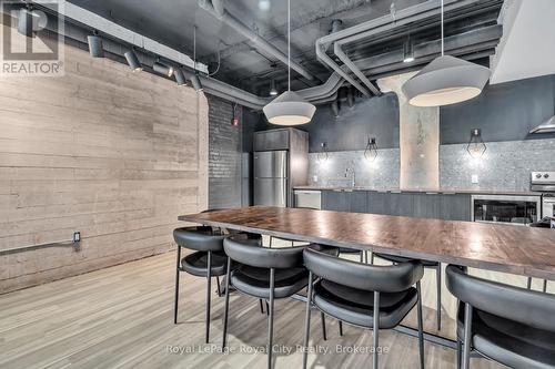 112 - 120 Huron Street, Guelph (St. Patrick'S Ward), ON - Indoor