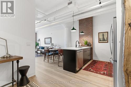 112 - 120 Huron Street, Guelph (St. Patrick'S Ward), ON - Indoor