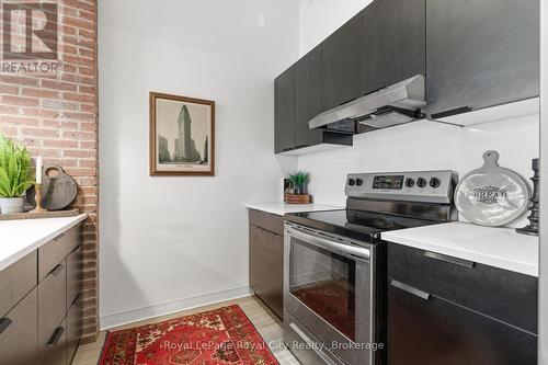 112 - 120 Huron Street, Guelph (St. Patrick'S Ward), ON - Indoor Photo Showing Kitchen
