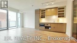 2011 - 20 EDWARD STREET Toronto, ON M5G 0C5