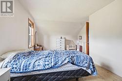 Primary Bedroom - 