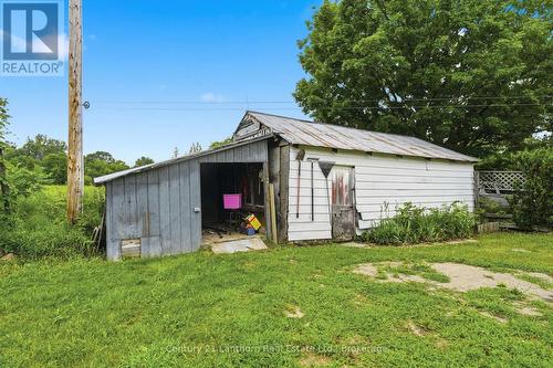 Single car detached garage w/ additional storage - 1504 Vanderwater Road, Tweed (Hungerford (Twp)), ON - Outdoor