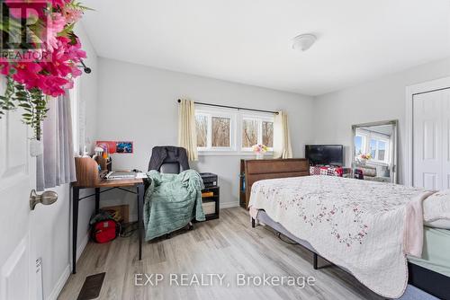 Unit 2 - Primary bedroom - 23B Mother'S Road, Tweed (Elzevir (Twp)), ON - Indoor Photo Showing Bedroom