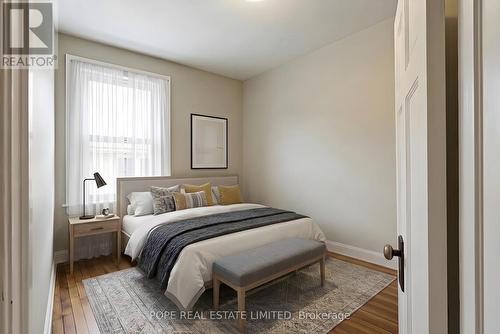 18 Edgewood Avenue, Toronto, ON - Indoor Photo Showing Bedroom