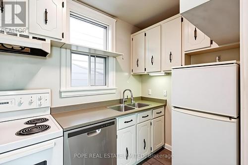 18 Edgewood Avenue, Toronto, ON - Indoor Photo Showing Kitchen With Double Sink