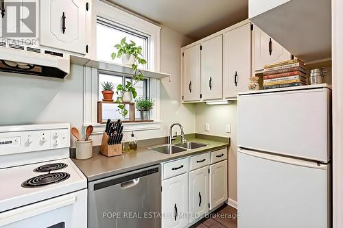 18 Edgewood Avenue, Toronto, ON - Indoor Photo Showing Kitchen With Double Sink