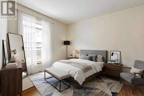 18 Edgewood Avenue, Toronto, ON - Indoor Photo Showing Bedroom