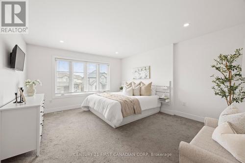 10 Beaty Lane, Zorra (Thamesford), ON - Indoor Photo Showing Bedroom