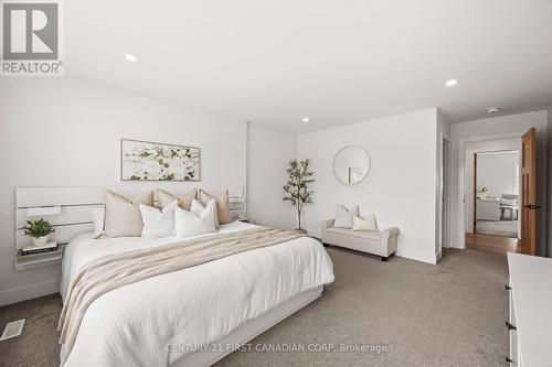10 Beaty Lane, Zorra (Thamesford), ON - Indoor Photo Showing Bedroom