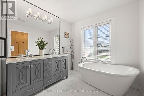 10 Beaty Lane, Zorra (Thamesford), ON - Indoor Photo Showing Bathroom