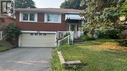 169 TRAYBORN DRIVE Richmond Hill, ON L4C 4K9