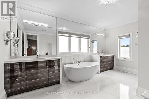61 Ria Court, King, ON - Indoor Photo Showing Bathroom