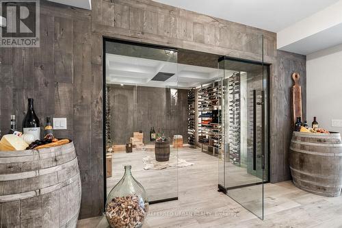 61 Ria Court, King, ON - Indoor