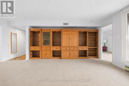 105 - 205 Somerset Street W, Ottawa, ON - Indoor Photo Showing Other Room