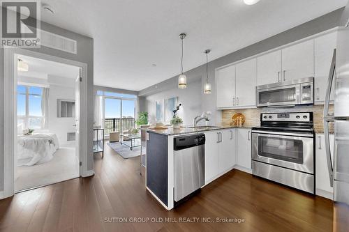 707 - 3563 Lake Shore Boulevard W, Toronto, ON - Indoor Photo Showing Kitchen