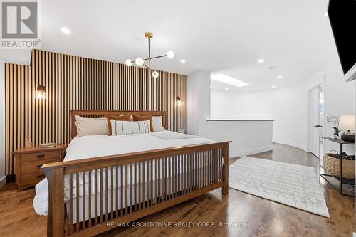 25 Southwind Terrace, Oakville, ON - Indoor Photo Showing Bedroom