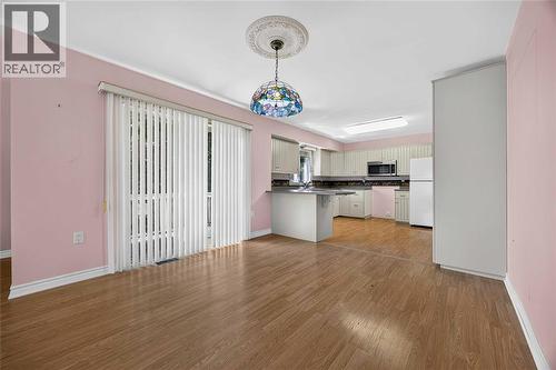 22 Main Street South, Lambton Shores, ON - Indoor Photo Showing Kitchen