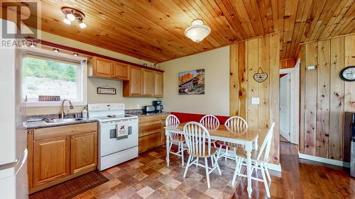 248 Main (Route 93) Road, Mount Carmel, NL - Indoor