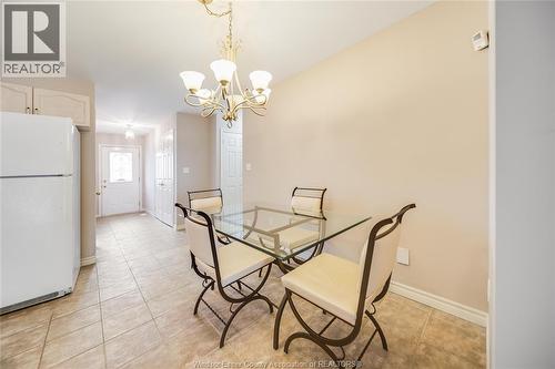 1556 Heatherglen Drive, Tecumseh, ON - Indoor Photo Showing Dining Room