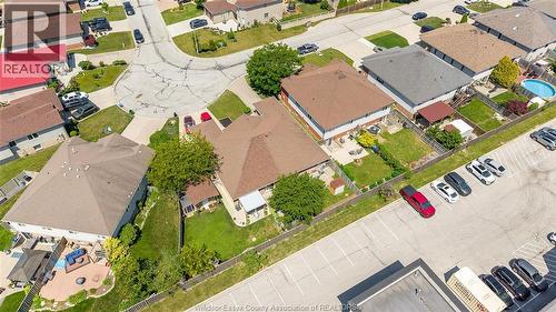 1556 Heatherglen Drive, Tecumseh, ON - 