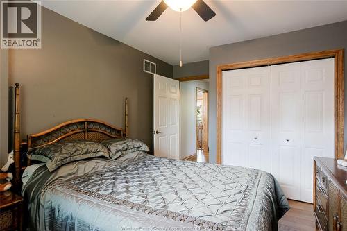 521 Royal Ridge Crescent, Amherstburg, ON - Indoor Photo Showing Bedroom
