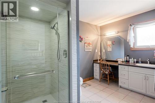 521 Royal Ridge Crescent, Amherstburg, ON - Indoor Photo Showing Bathroom