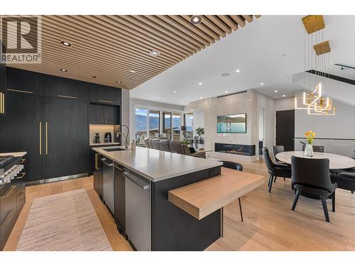 9829 Beacon Hill Crescent, Lake Country, BC - Indoor
