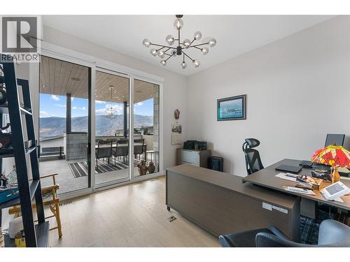 9829 Beacon Hill Crescent, Lake Country, BC - Indoor Photo Showing Office