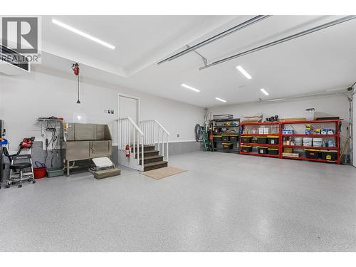 9829 Beacon Hill Crescent, Lake Country, BC - Indoor